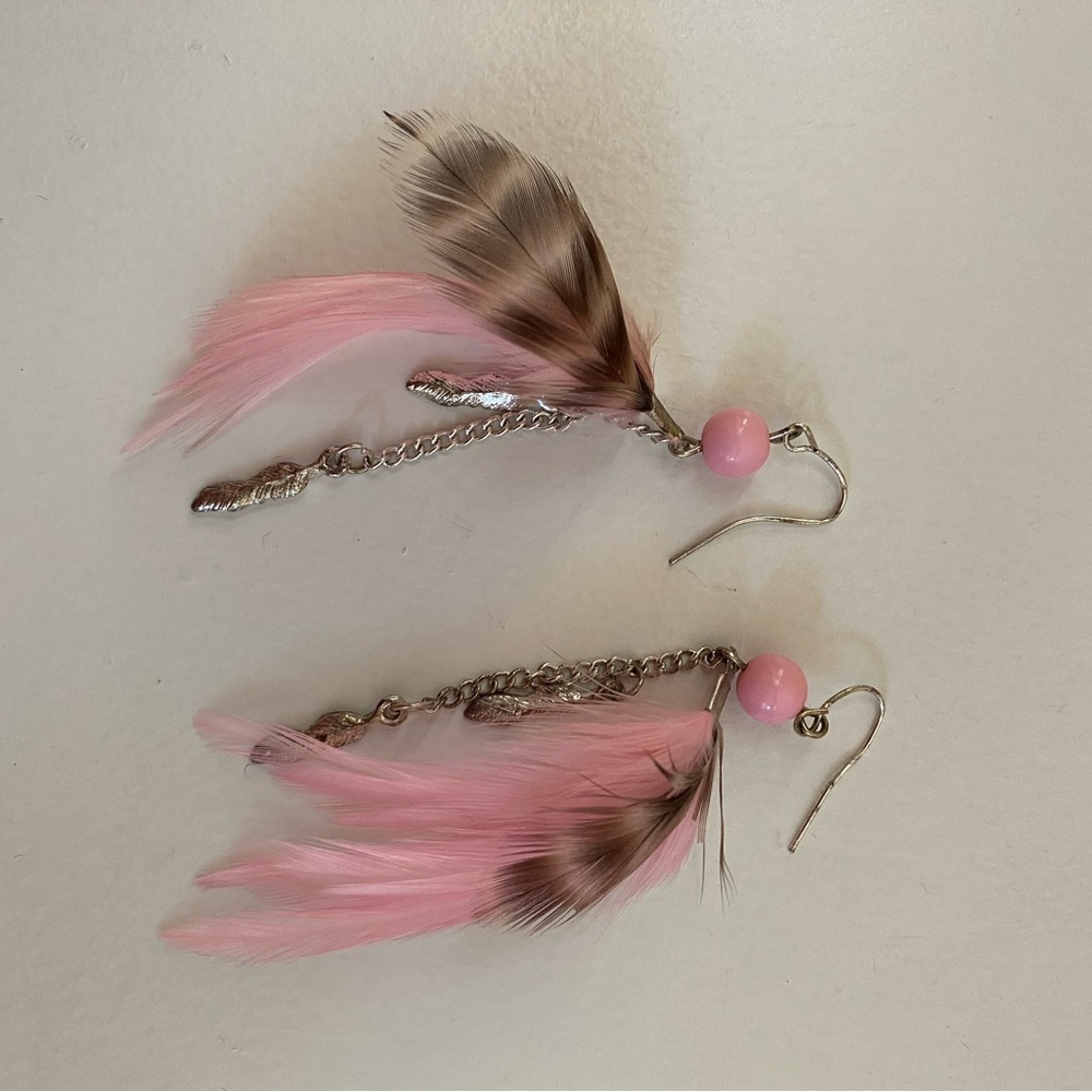 Pair of Justice Feather Earrings - Picture 7 of 8